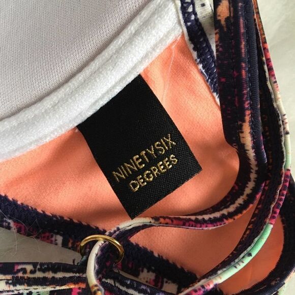 Ninety Six Degrees Tribal Print Push Up Bikini Top Medium Padded Adjustable Swim - Picture 10 of 10